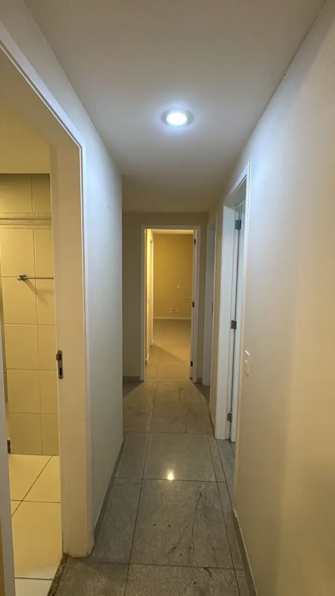 Apartamento de 3 quartos com 3 banheiros e 2 vagas — photo 22