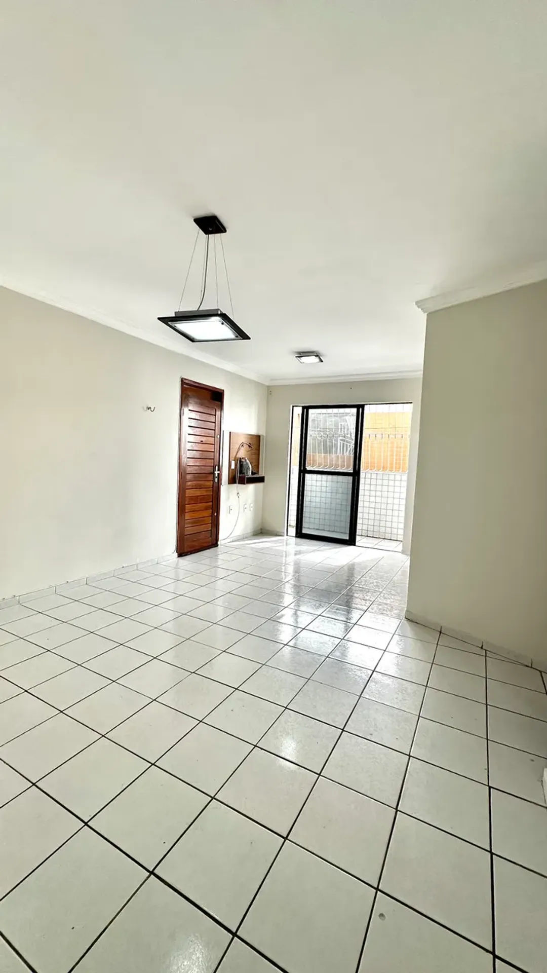 Квартира: 3 спальні, 1 з власною ванною кімнатою, 78 м² — photo 6