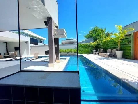 Furnished modern 900 m² house with 5 en-suite bedrooms — photo 19