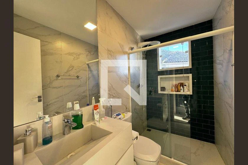 Casa para alugar com 6 quartos e 297 m², cozinha integrada — photo 5