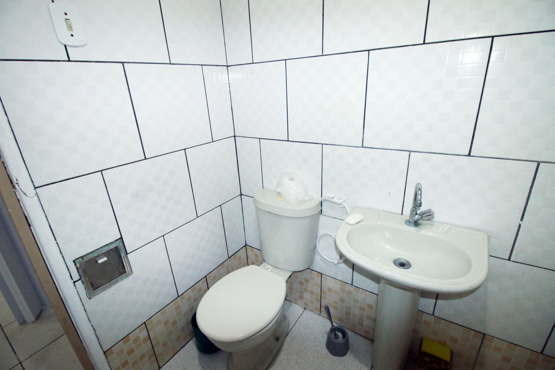 Rental house with 3 bedrooms, balcony and private yard — photo 18