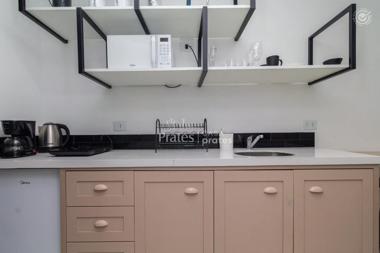 One-bedroom apartment with a washing machine in Curitiba — photo 22