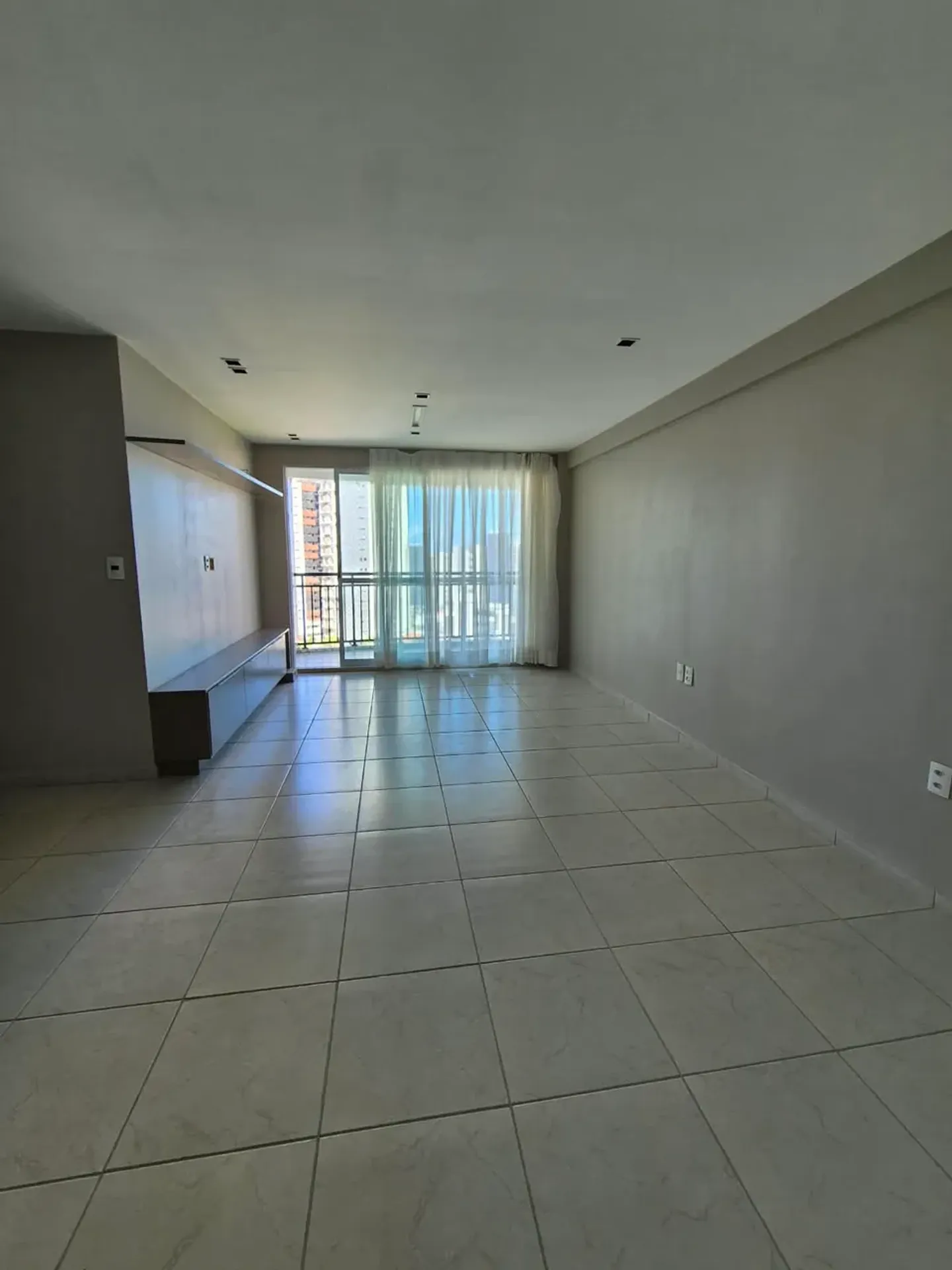 2-bedroom apartment with a private BBQ in João Pessoa
