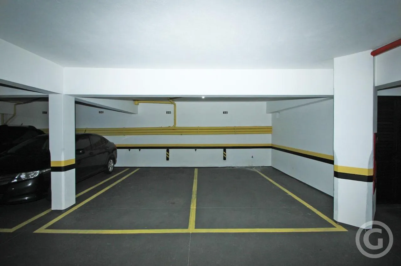 206 m² apartment with 4 bedrooms and 2 en-suites — photo 11
