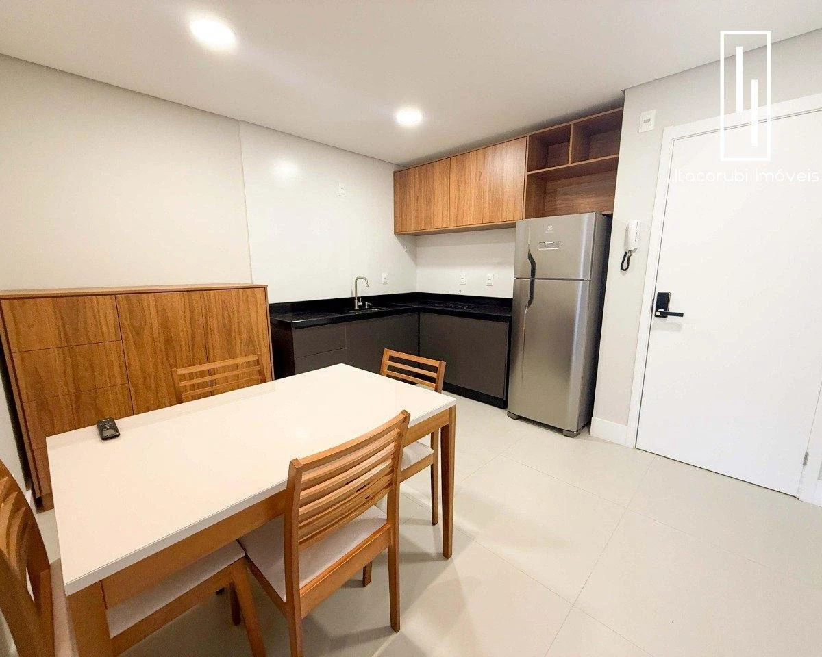Furnished apartment, 30 m², with a mountain view