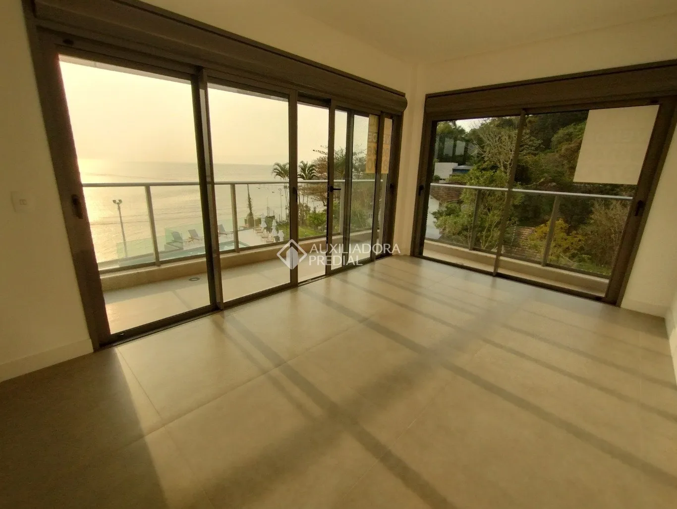 Apartamento de 3 suítes com 304 m² e 3 vagas — photo 8