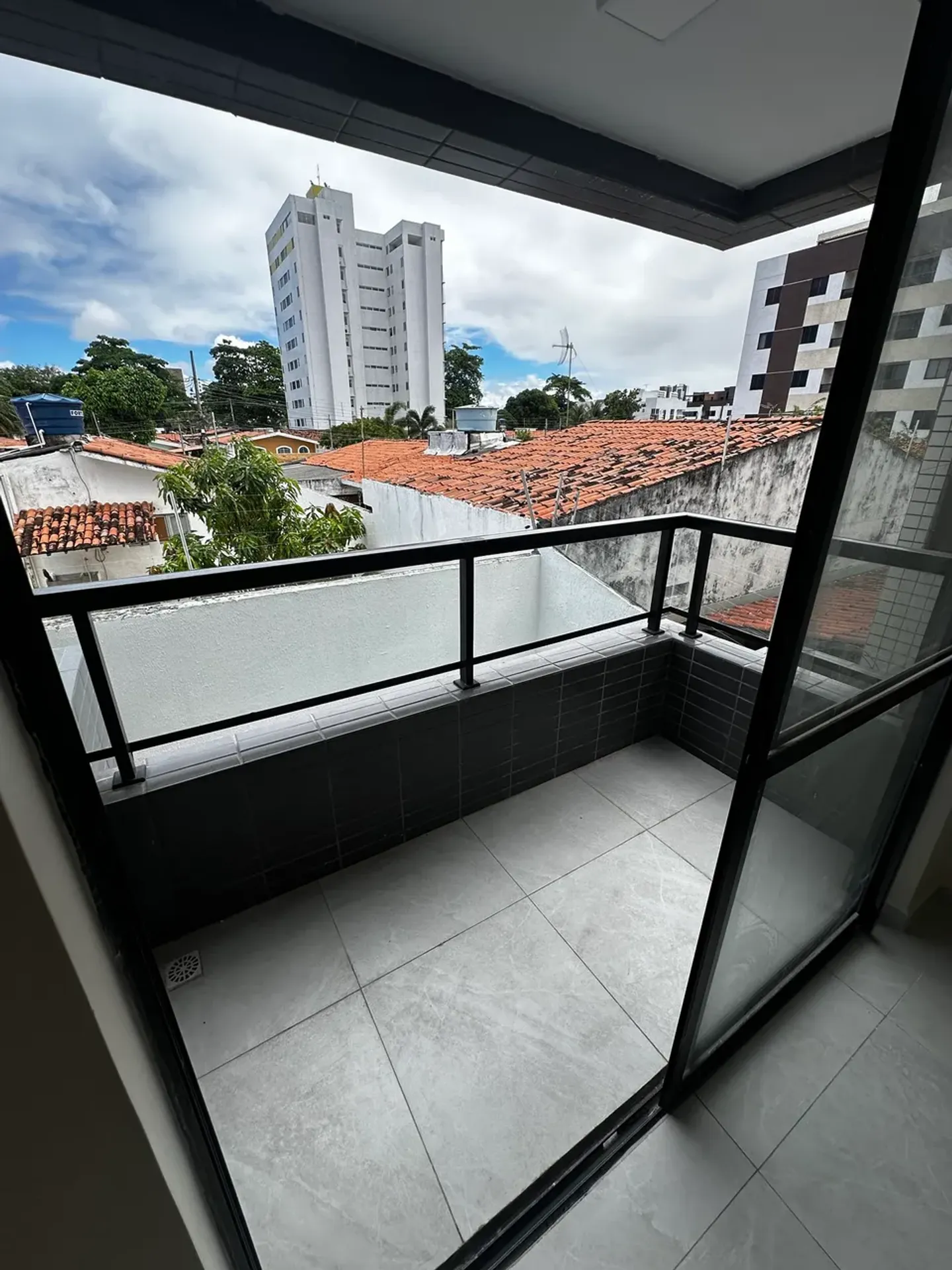 2-bedroom apartment, 1 with its own bathroom, 57 m² — photo 20