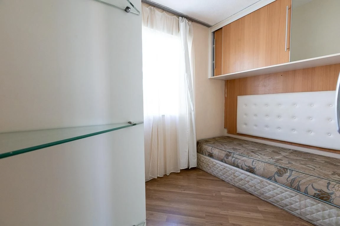 2-bedroom apartment with a home office in Curitiba — photo 18
