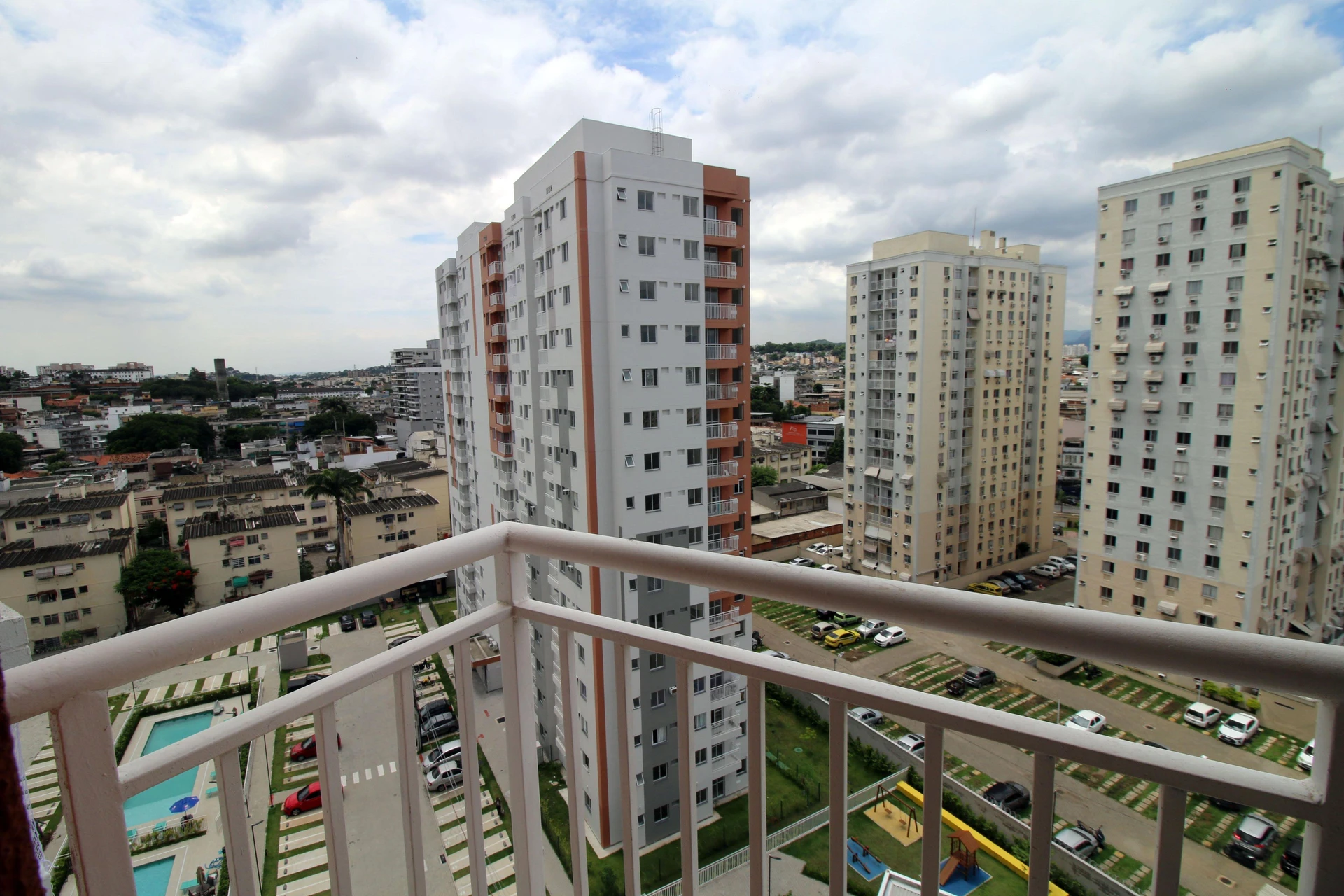 Квартира з 2 спальнями, балконом і приватним барбекю — photo 5