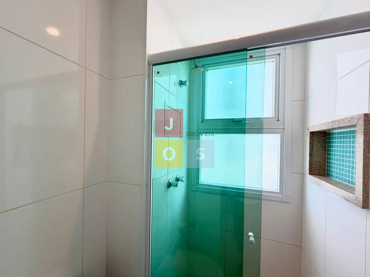 Furnished 4-bedroom suite apartment with 156 m² — photo 121