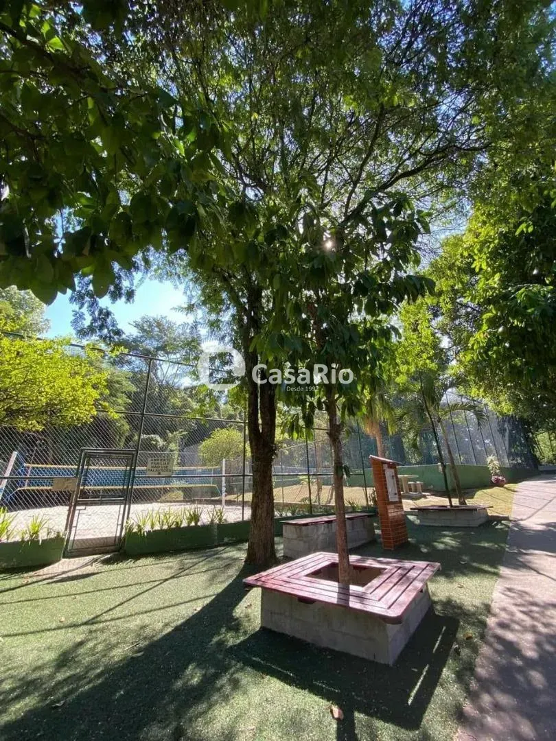 3-bedroom apartment with private garden and balcony — photo 8