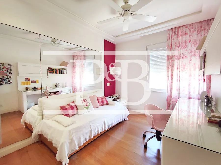 Apartamento amueblado 230 m² con 4 dormitorios y 2 plazas — photo 31