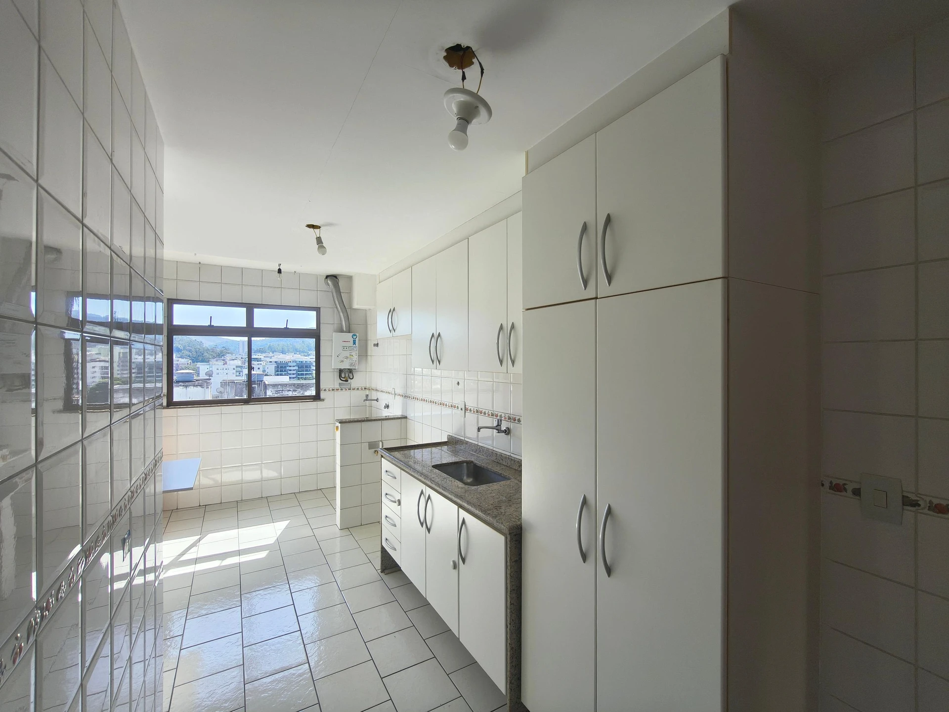 Apartamento com 2 quartos e varanda, 3 banheiros — photo 4