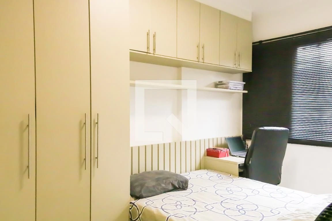 2-bedroom apartment with a home office — photo 55