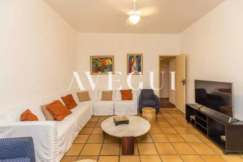 5-bedroom apartment with a water view in Rio de Janeiro — photo 14