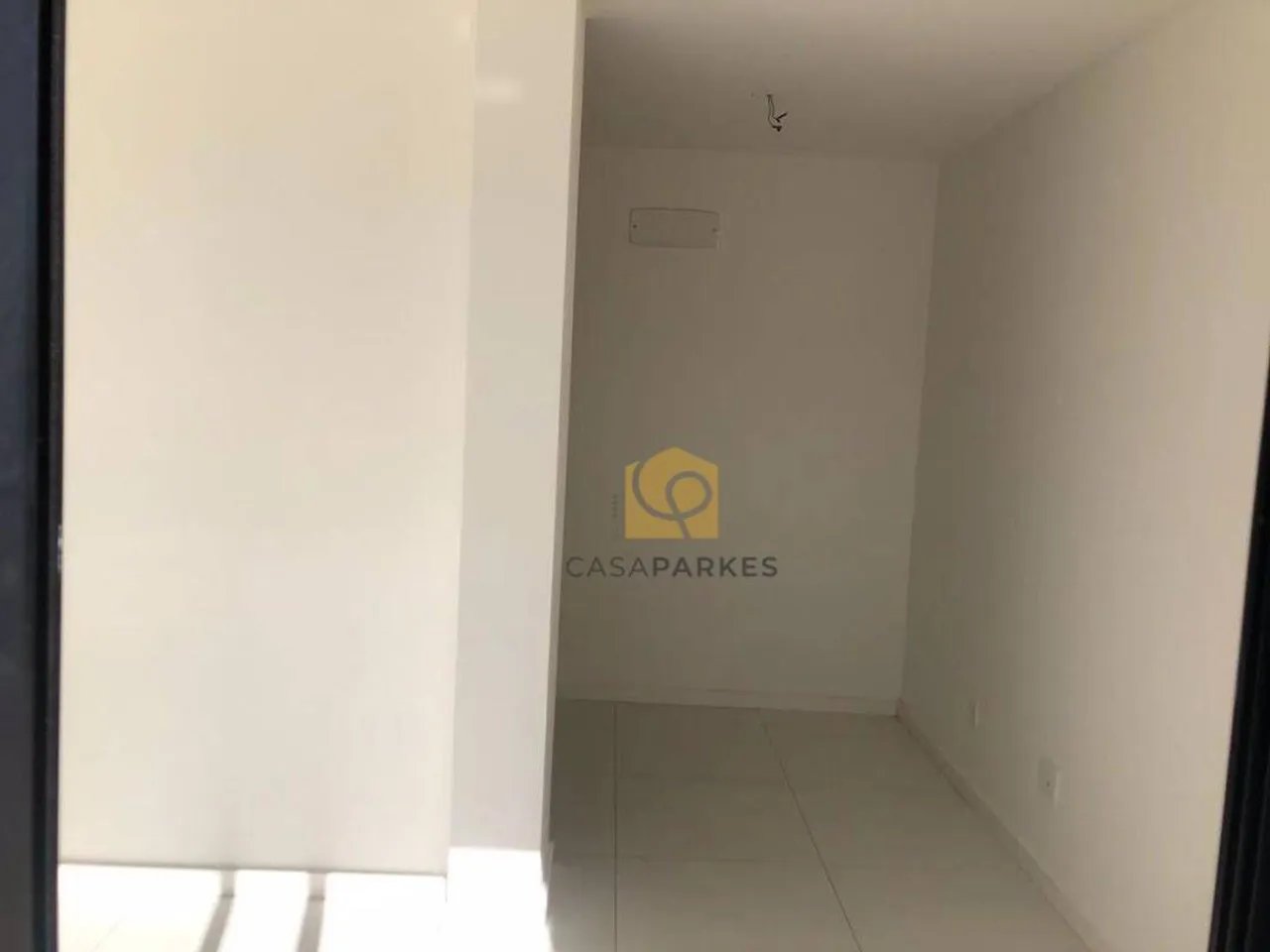 Unfurnished apartment with 3 bedrooms and balcony grill — photo 10