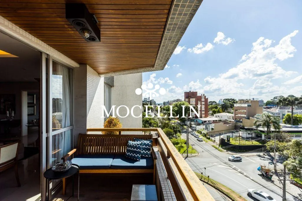 Furnished apartment with an open kitchen and 2 en-suites