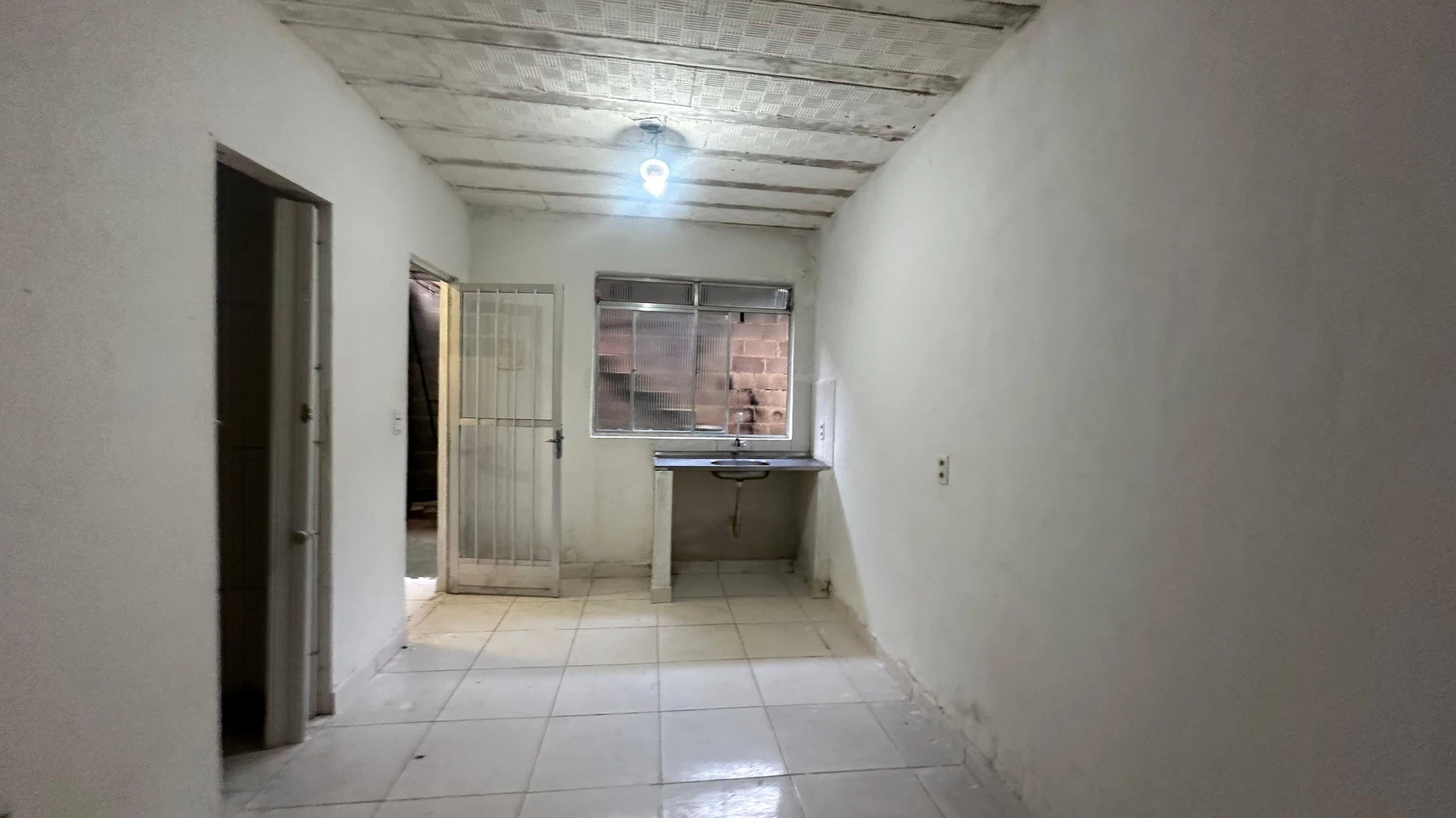 House with 1 bedroom and no parking space — photo 6