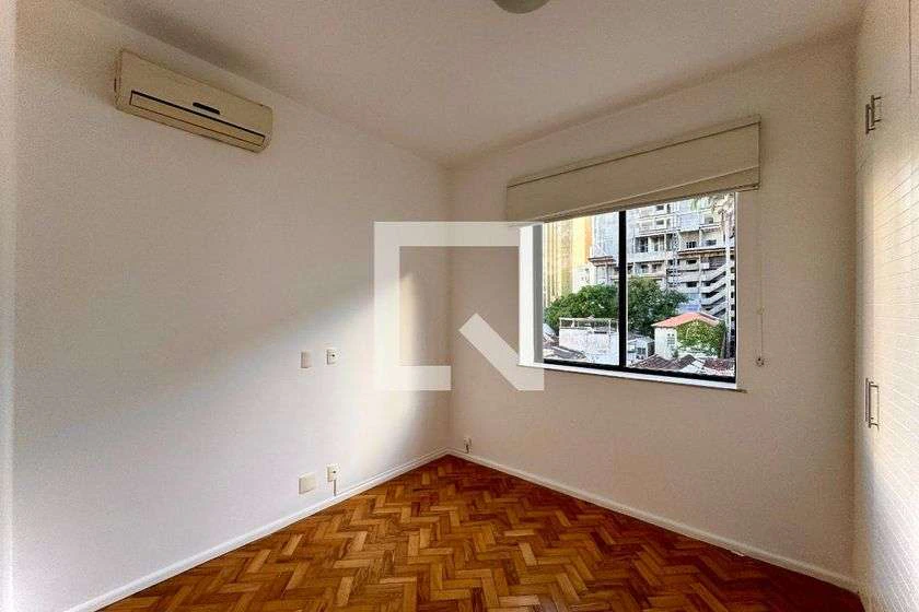 Apartamento en alquiler con 2 dormitorios y 2 baños — photo 4