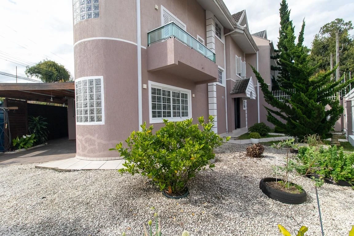 3-bedroom house with a jacuzzi — photo 63
