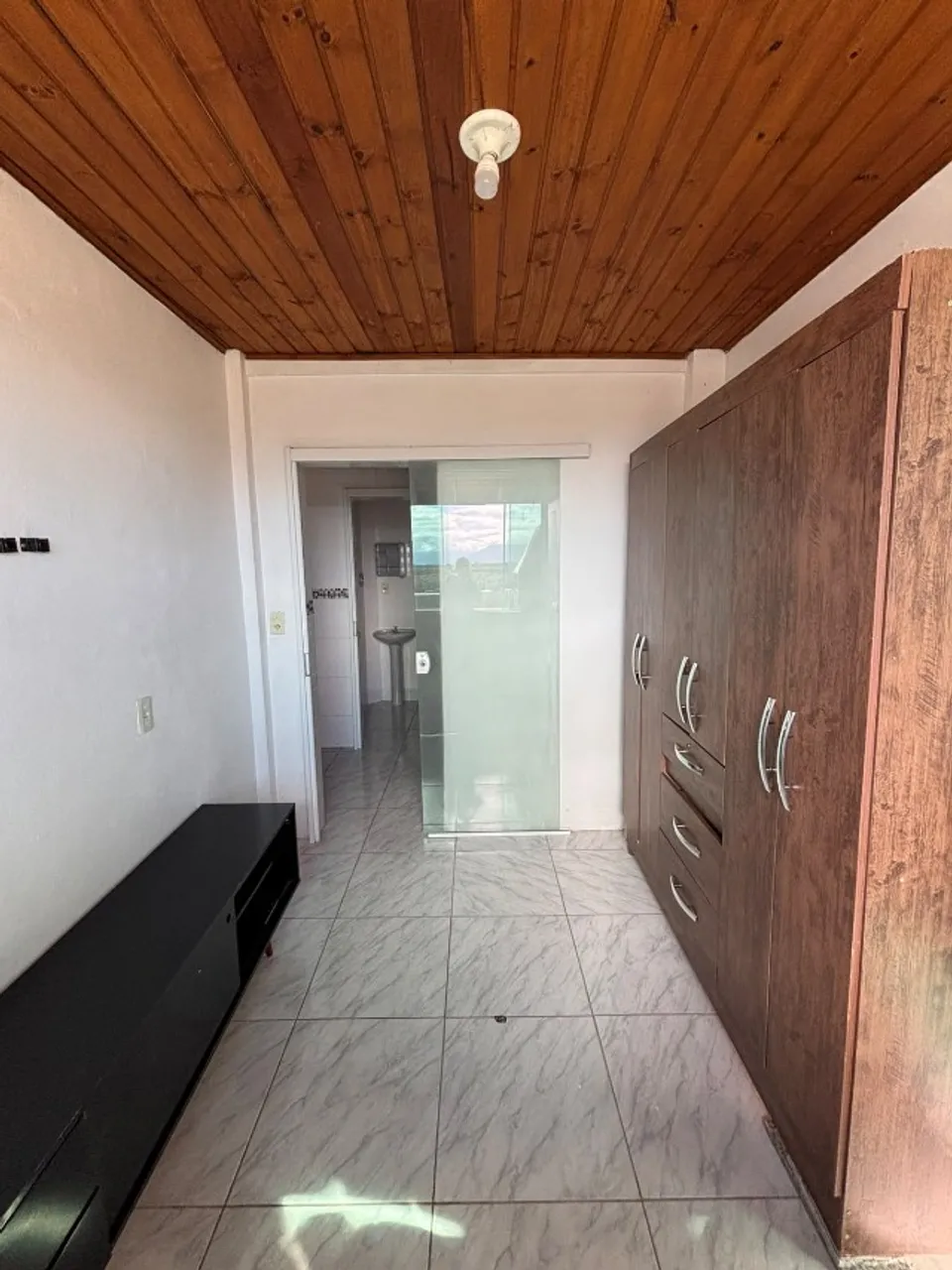 2-bedroom apartment with a water view in Florianópolis — photo 9