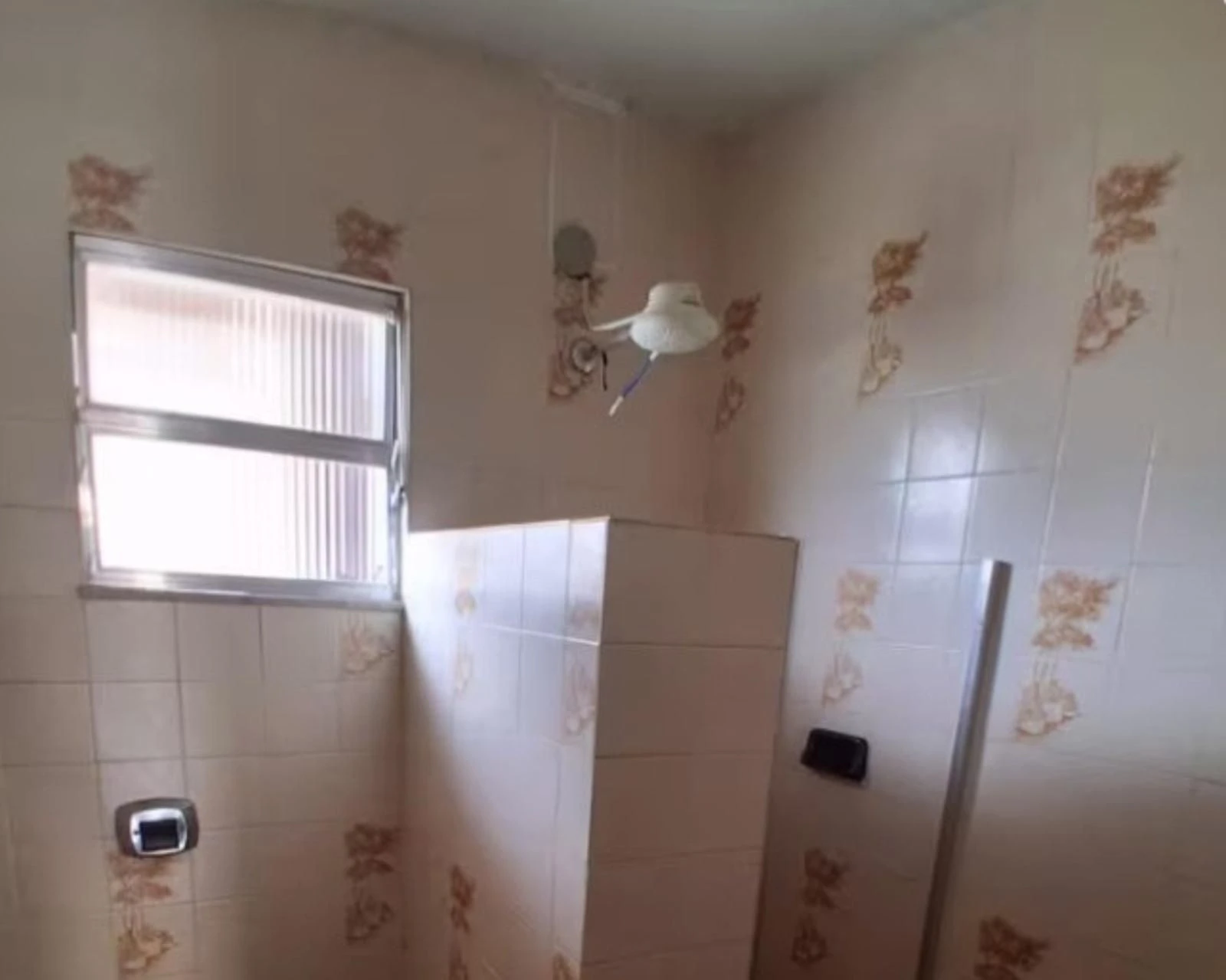 Furnished 2-bedroom apartment with 1 bathroom no parking — photo 10