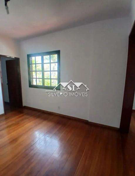 Casa duplex com 4 quartos e churrasqueira privativa — photo 15