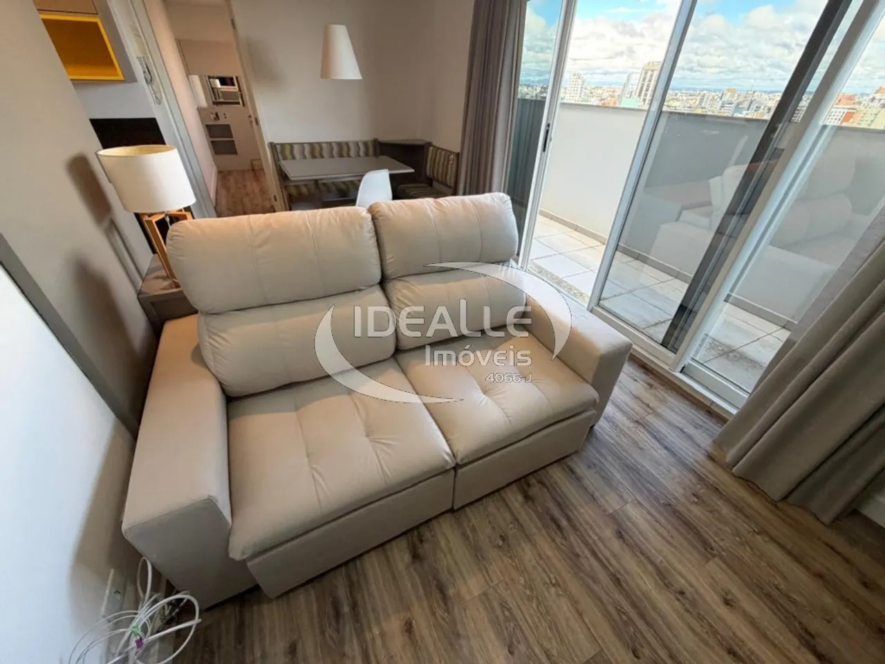 Apartamento para alugar de 1 quarto com sacada e 96 m² — photo 4