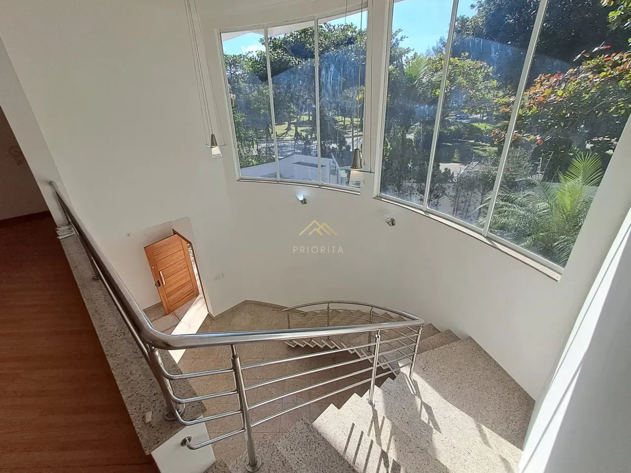 Casa em condomínio fechado com 6 quartos e 13 banheiros — photo 23