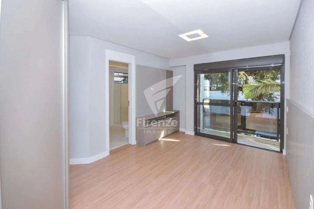 3-bedroom apartment with a home office in Curitiba — photo 39