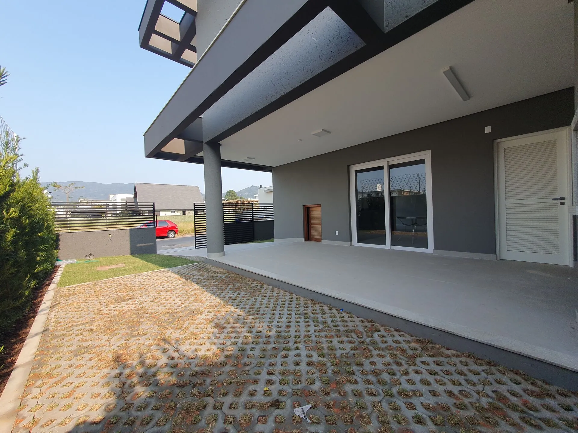 3-bedroom house with a private BBQ in Florianópolis