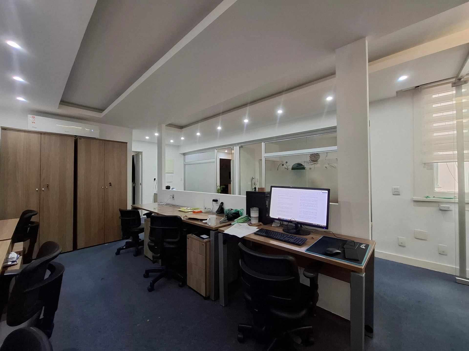 Furnished 2-bedroom apartment with 2 bathrooms — photo 17