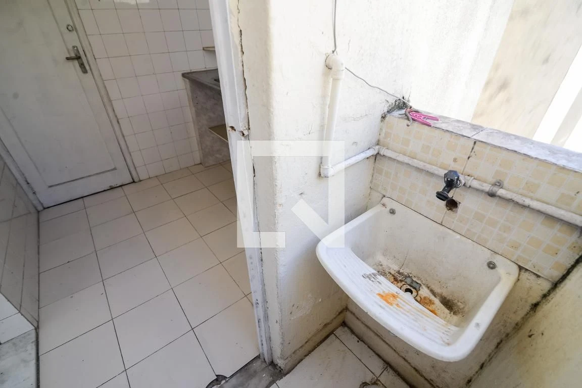 Apartamento com piso de madeira ou laminado, Maracanã — photo 27