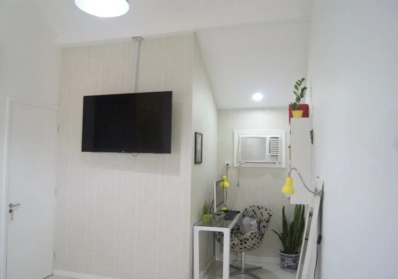 100 m² house with a grill on the balcony and a home office — photo 4