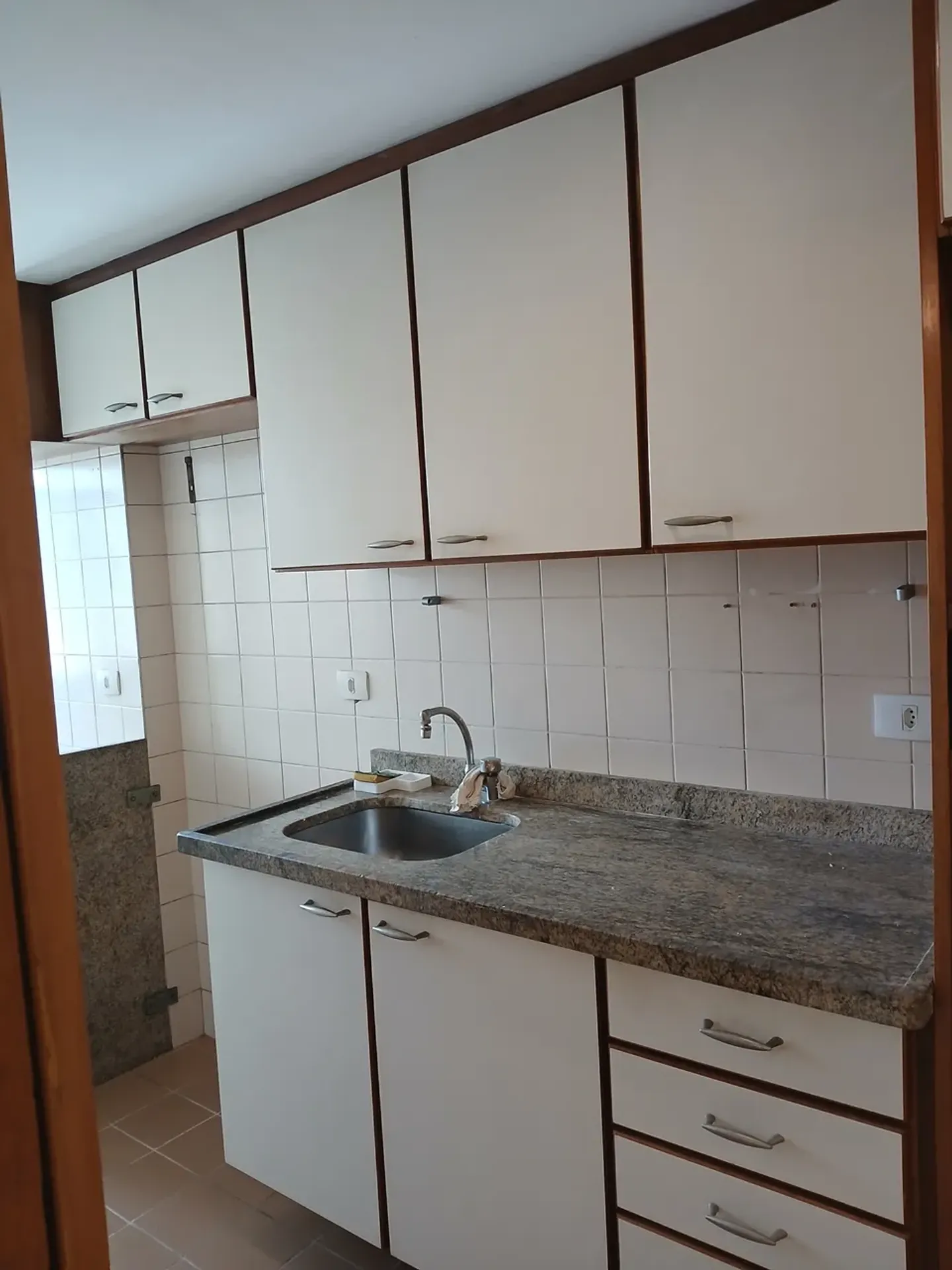 Apartamento sem mobília com 2 quartos e 2 banheiros — photo 22