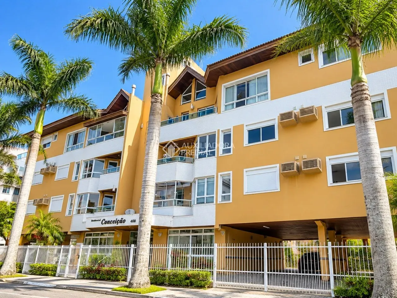 Apartamento com churrasqueira privativa, Lagoa da Conceição — photo 24