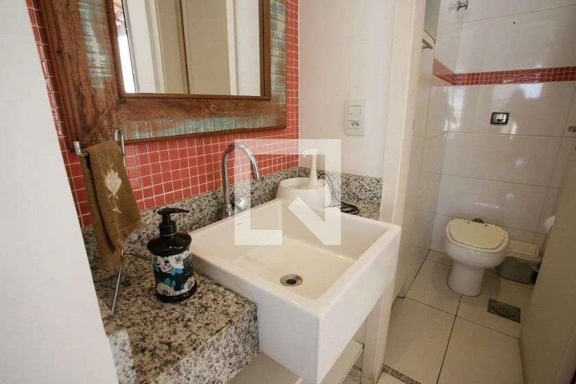 Apartamento sin amueblar de 4 dormitorios con jardín privado — photo 22