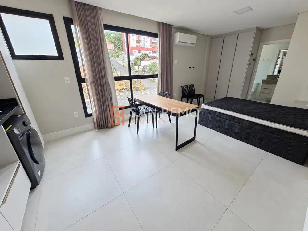 Mountain view in a one-bedroom apartment, 35 m² — photo 6
