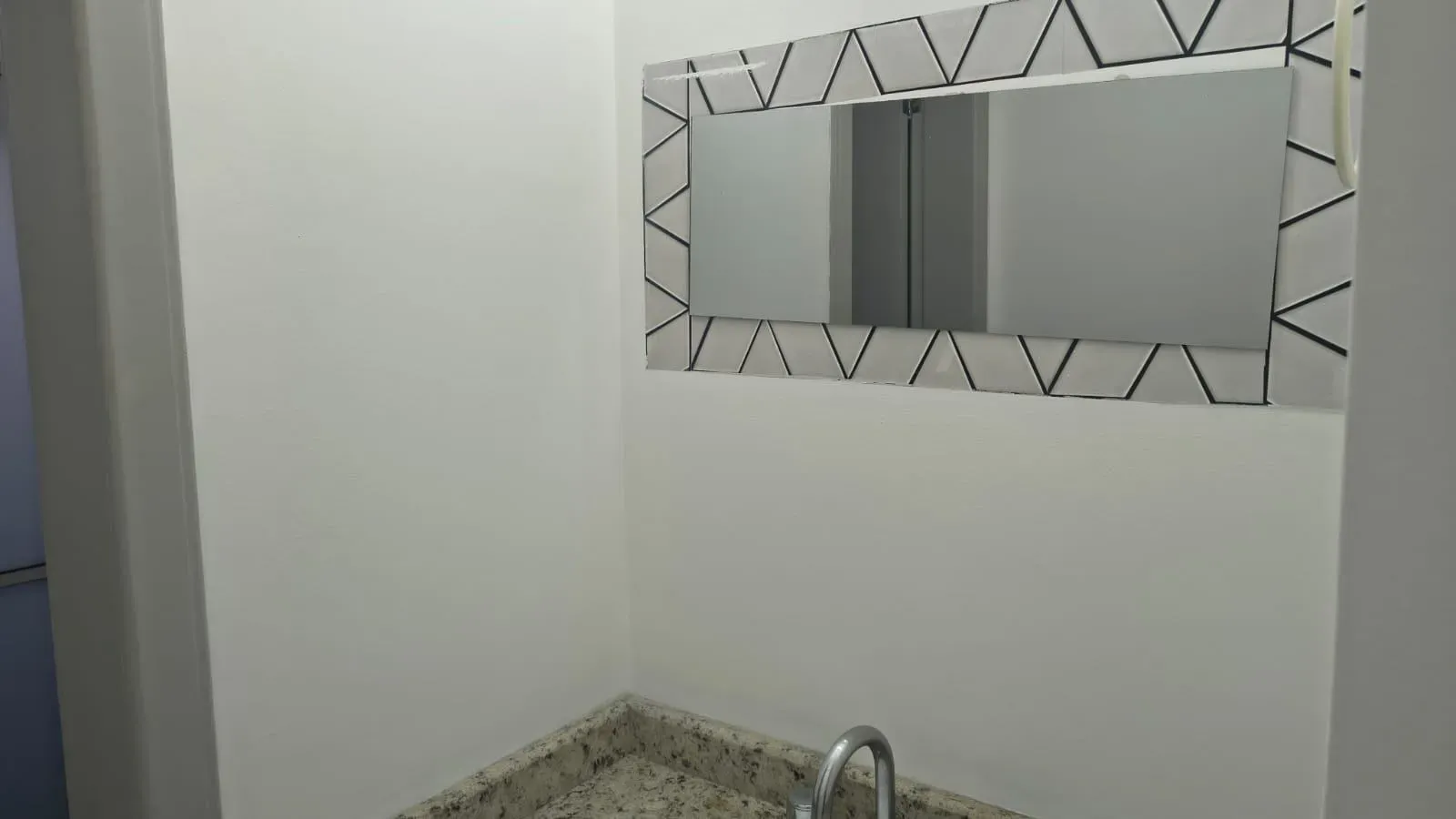 Apartment with balcony barbecue, 104 m² — photo 45