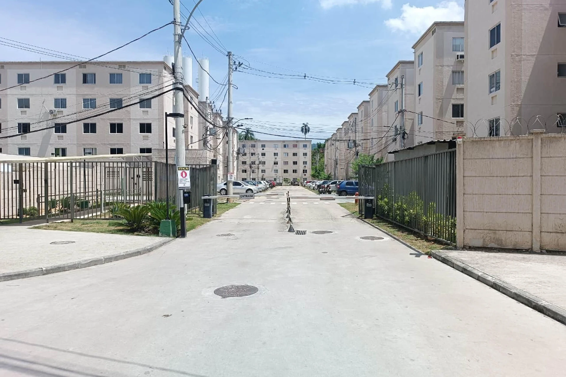 Незмебльована квартира з 2 спальнями, 1 ванною і кухнею окремо — photo 48