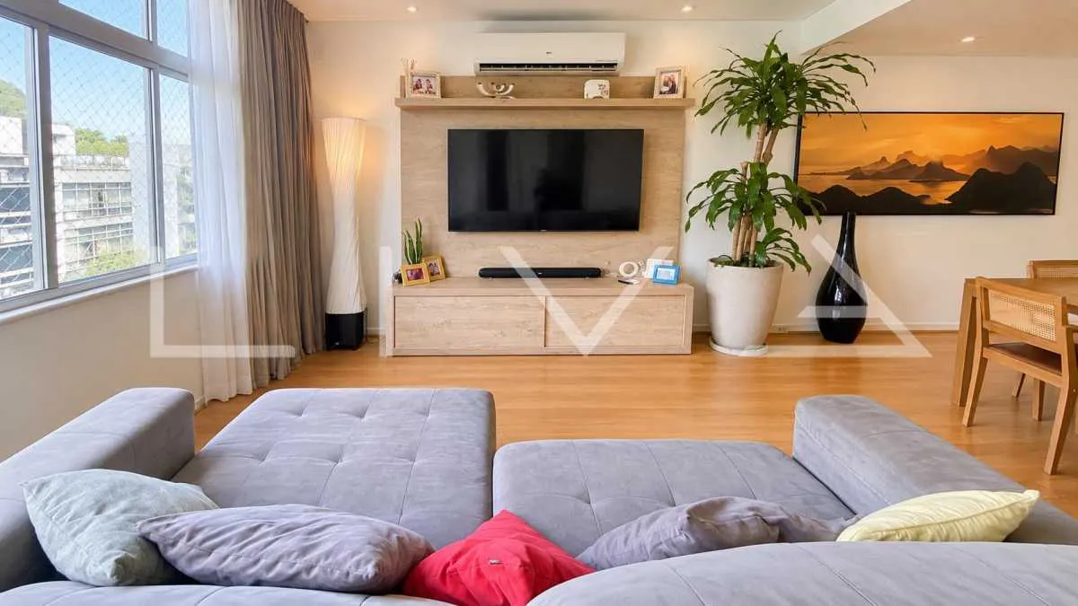 Triplex penthouse with 3 bedrooms and balcony grill — photo 14