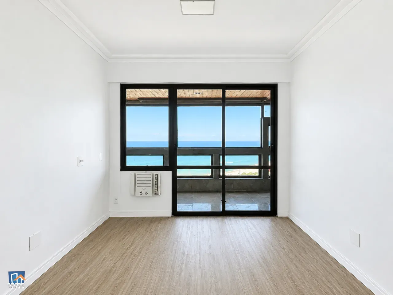 Apartamento de 4 quartos com 315 m² e varanda envidraçada — photo 28