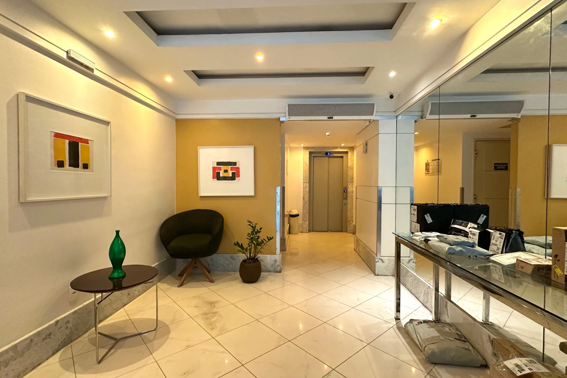 Apartamento de 3 quartos com vista para a água — photo 13