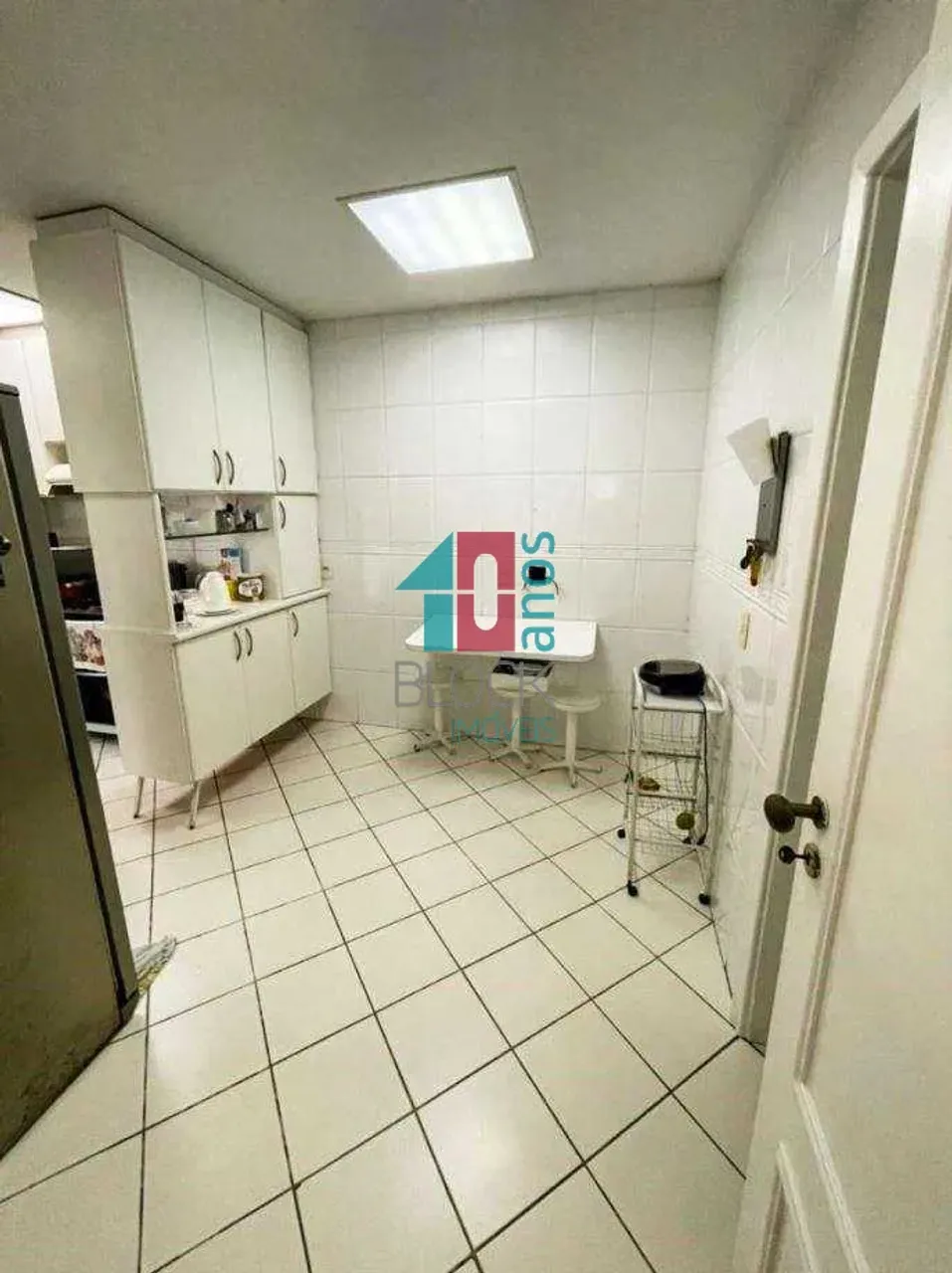 Casa mobiliada com 4 quartos e cozinha a gás — photo 15