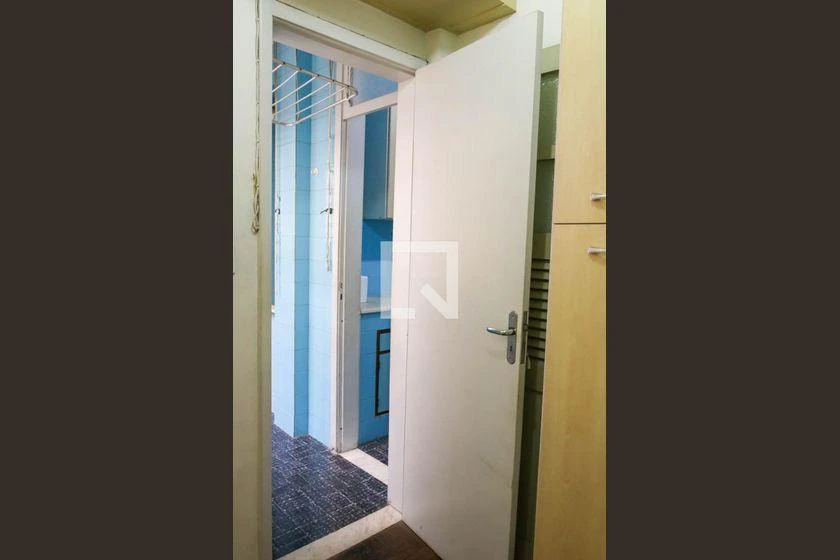 70 m² apartment with 2 bedrooms and a separate kitchen — photo 35