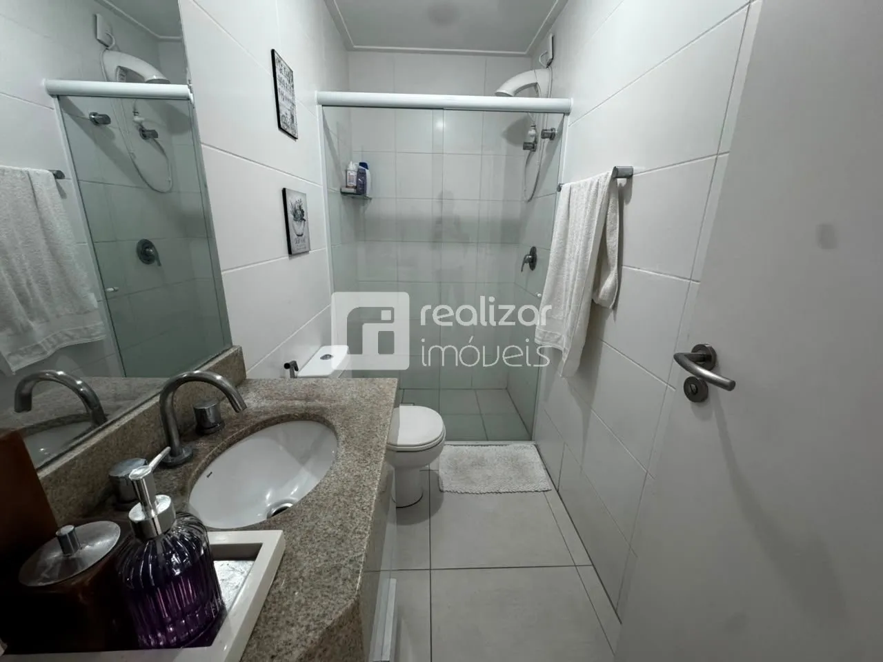 Furnished home with 3 bedrooms, 1 en-suite and 2 parking spaces — photo 10