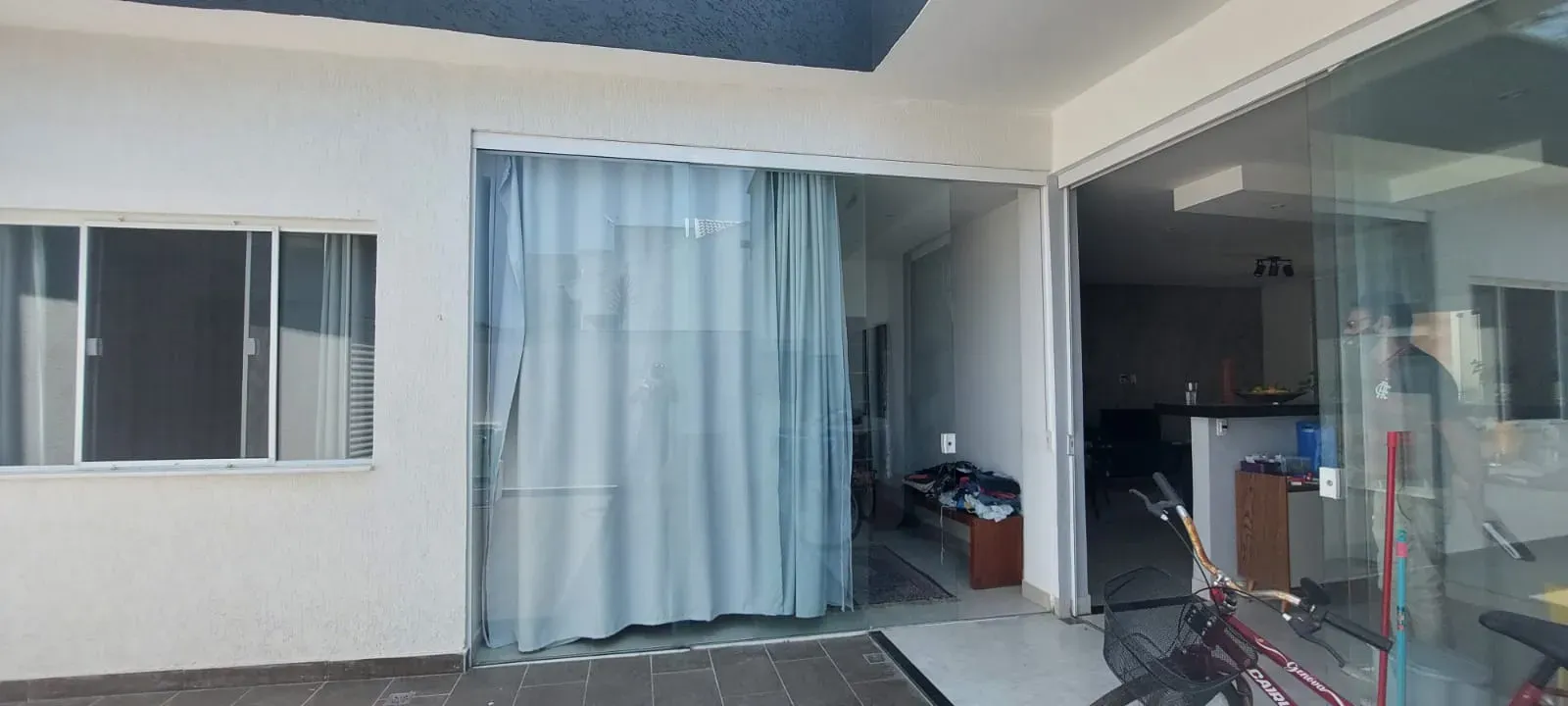 House, 243 m², with a grill on the balcony — photo 26