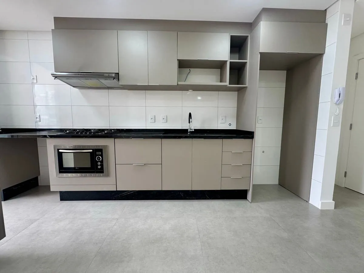 Вид на воду и 3 спальни: квартира 95 м² — photo 2