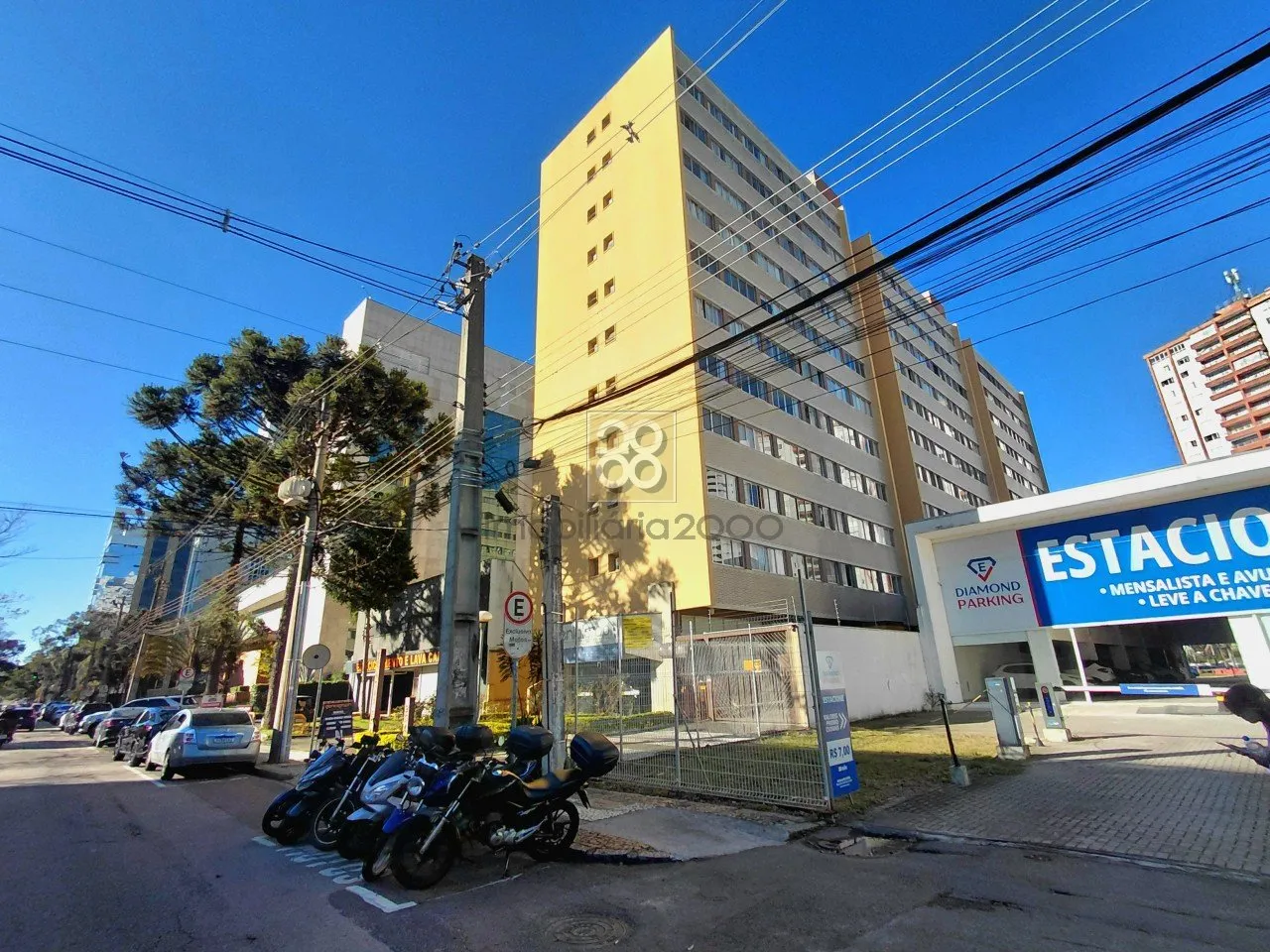 93 m² apartment with 2 bedrooms and 1 parking space