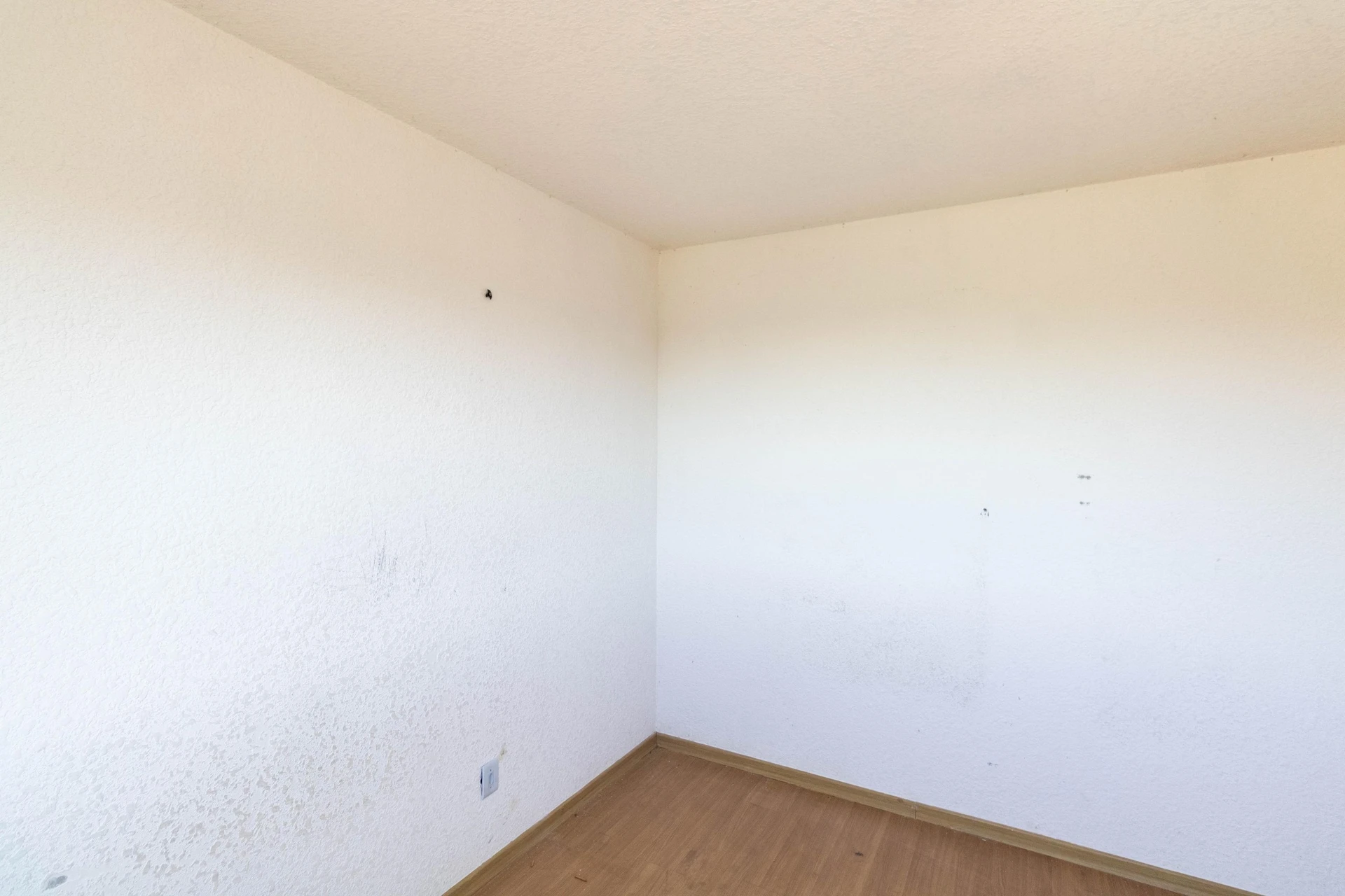 Apartment with 2 bedrooms, compact kitchen and 1 parking — photo 22